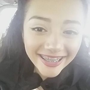 Meet your Posher, Isabel